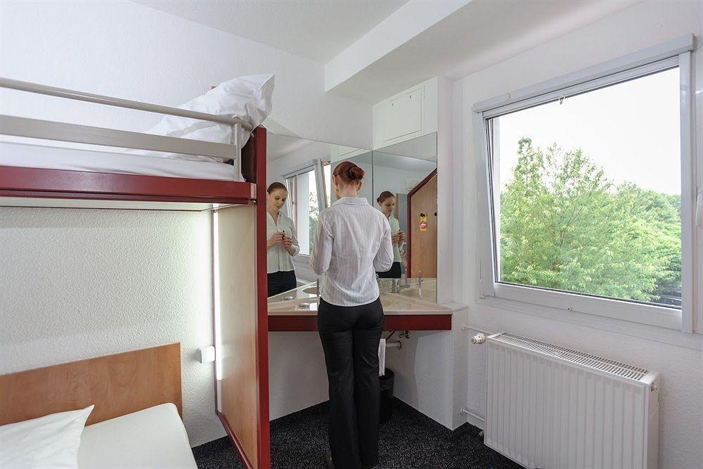 Bon Marche Hotel Bochum Luaran gambar